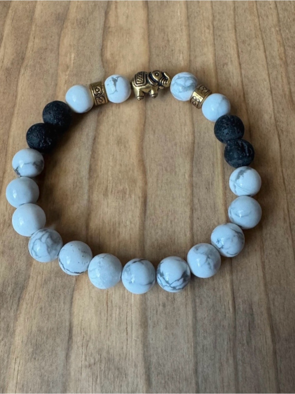 Calm Howlite & Lava Stone Bracelet | Evolve